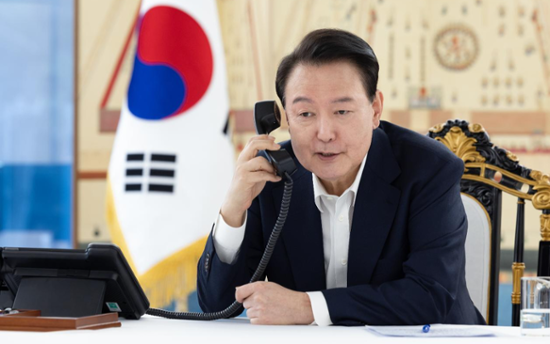 Yoon, Trump agree to hold meeting at early date