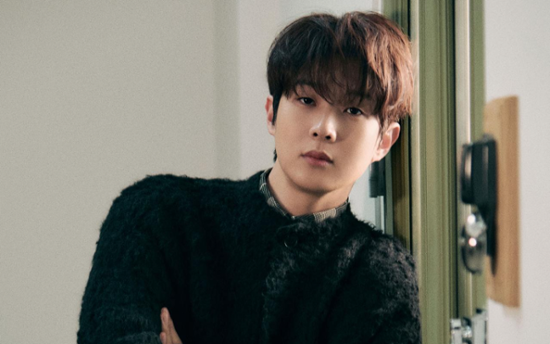 [INTERVIEW] Choi Woo-shik calls youthful appearance 'greatest strength and challenge'