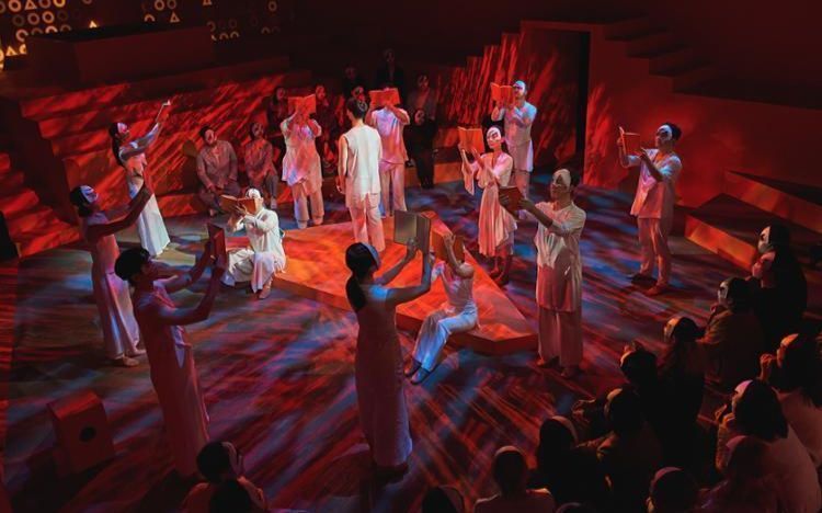 Immersive theater reemerges after pandemic - Vimarsana News