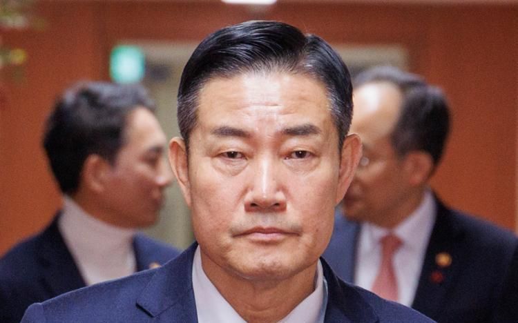 Defense chief orders military readiness amid NK threats - Vimarsana News