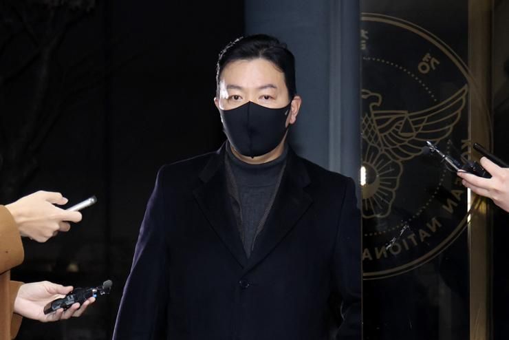 Police attempt to raid Presidential Security Service in martial law probe