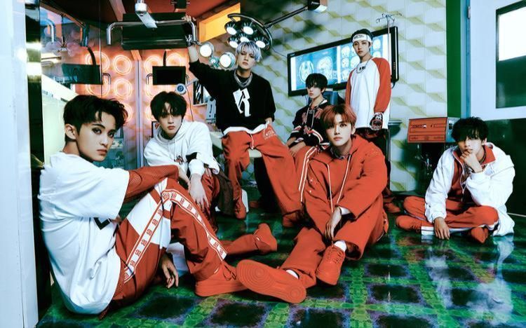 NCT DREAM's 'THEATER OF DREAMS' exhibition breaks norms with multisensory experience - Vimarsana News