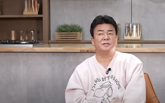Celebrity restaurateur Paik Jong-won reported for using gas tanks indoors for frying