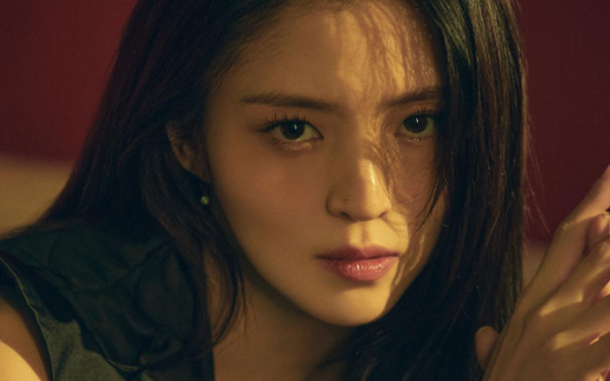 Actor Han So-hee's mother gets suspended prison term for running illegal gambling dens
