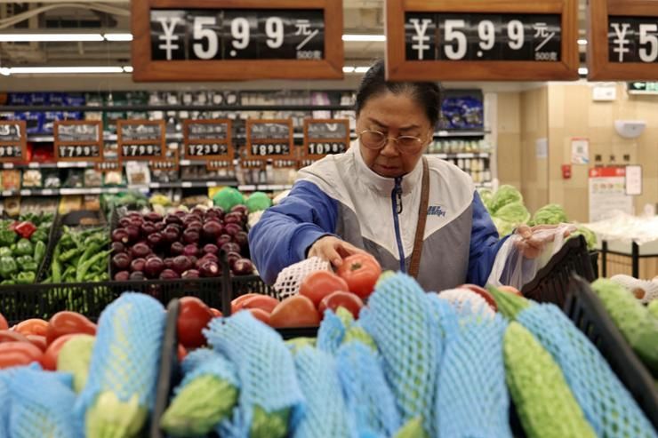 China eyes US farm exports for retaliation, report says, as importers rush to beat tariffs