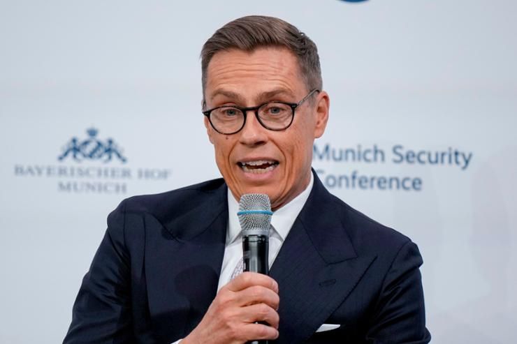 Finnish leader urges Europe to firm up Ukraine's hand for U.S.-sought talks with Russia to end war