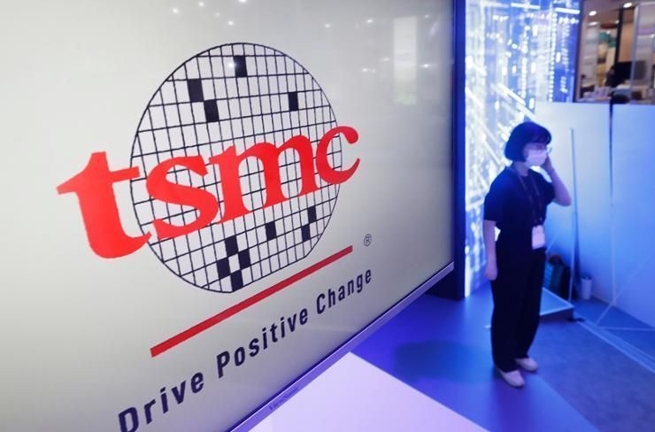 US ordered TSMC to halt shipments to China of chips used in AI applications: source