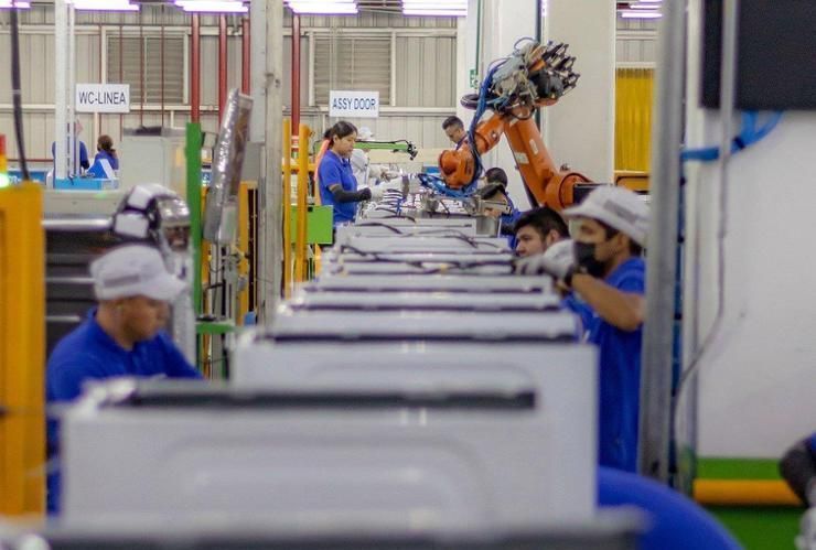 Korean conglomerates have over 200 entities in Mexico, Canada: report