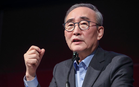 KT eyes shift from telecom to AI tech firm