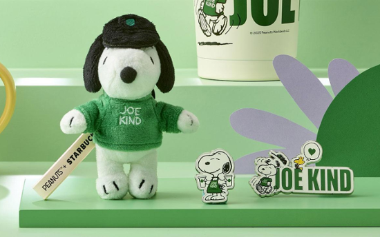 Starbucks collaborates with 'Peanuts' for Snoopy beverages, merch