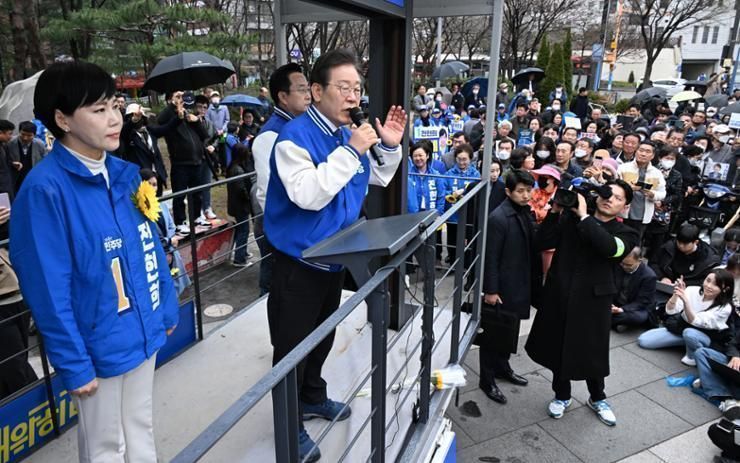 Korea's opposition party?predominates over ruling party as official election campaign starts - Vimarsana News
