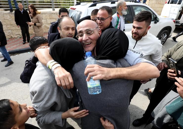 Hamas-Israel complete fourth hostage-prisoner swap