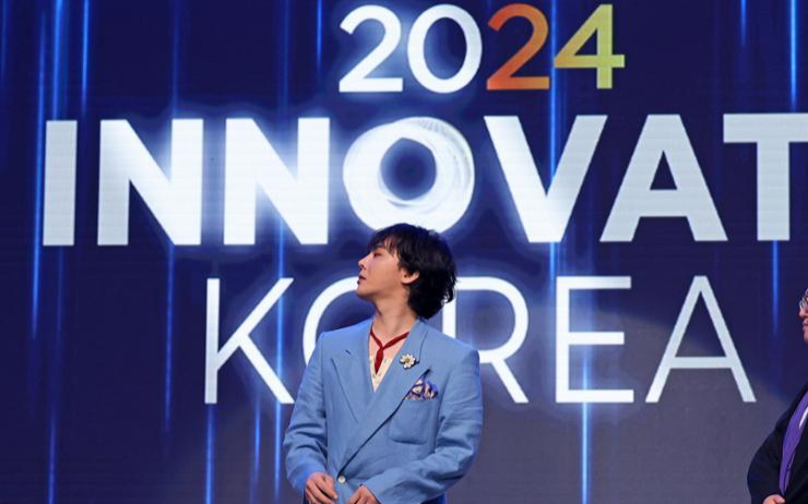 G-Dragon shares vision for 'Entertech' future at KAIST event - Vimarsana News