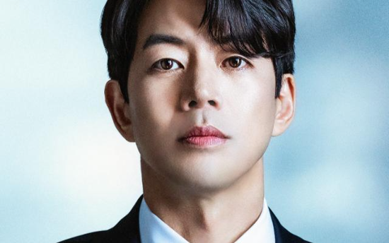 [INTERVIEW] Lee Sang-yoon falls in love with acting through 'Death of a Salesman'