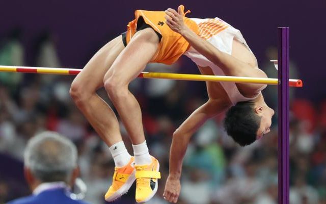 High jumper Woo Sang-hyeok wins 2nd straight silver at Asiad 