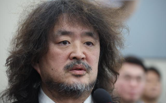 Broadcaster Kim Ou-joon claims martial law included plan to assassinate Han Dong-hoon