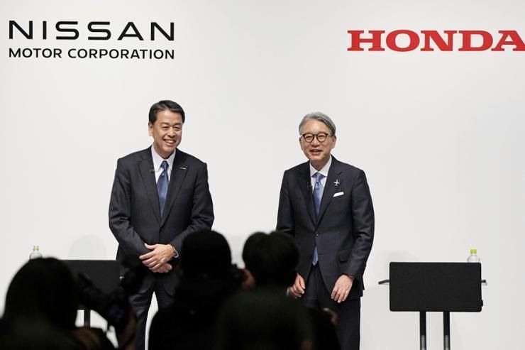 Honda, Nissan move to deepen ties, including possible merger: sources
