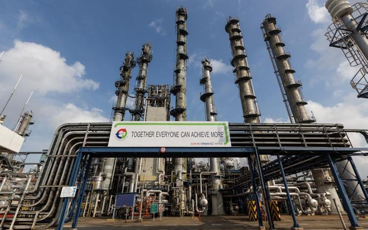 LG, Lotte, Kumho move to sell petrochemical plants amid China-driven glut - Vimarsana News