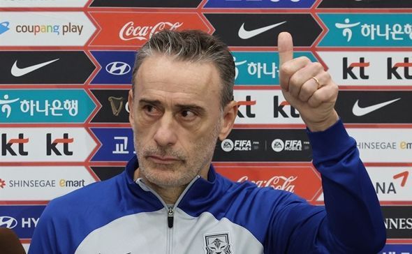 Departing coach Bento thanks players for trust in his system - The ...