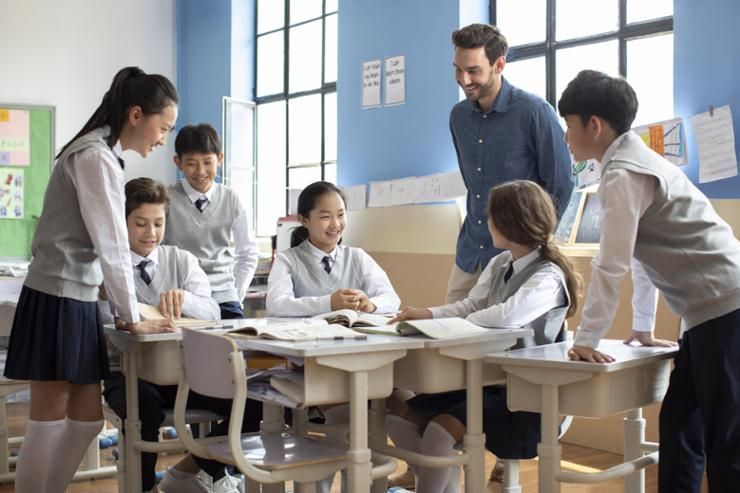 Gov't unveils plans to enhance education for students from multicultural families