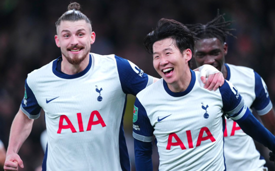 Son scores direct from corner as Tottenham beats Man United 4-3 in English League Cup