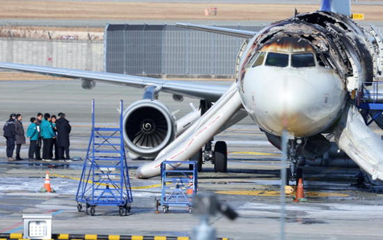 No. of injured victims from Busan airplane fire rises to 7, all with minor injuries