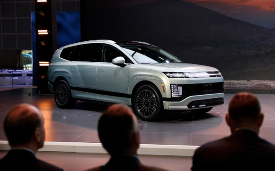 Automakers prioritize electric SUVs to tackle market downturn