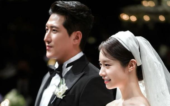 T-ara's Jiyeon, baseball star Hwang Jae-gyun finalize divorce