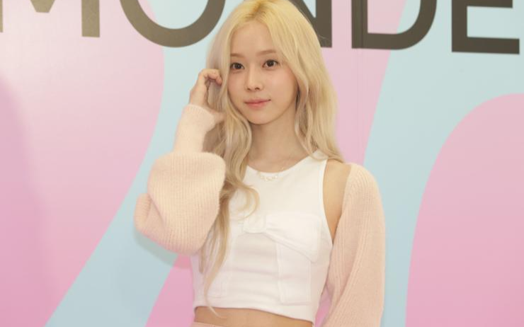 K-pop girl group aespa's Winter takes hiatus for recovery following lung surgery - Vimarsana News