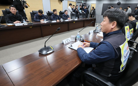Unionized railway workers to go on strike from Thursday