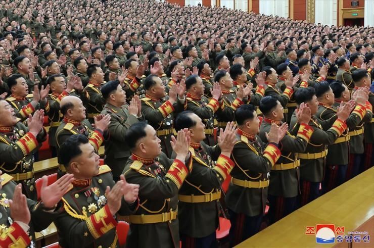 Signs point to N. Korea sending over 1,000 more troops to Russia: spy agency