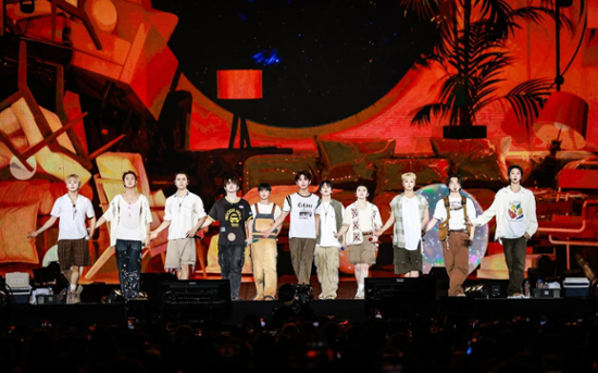 Seventeen wraps up global tour in Bangkok, attracts over 1 mil. fans in total