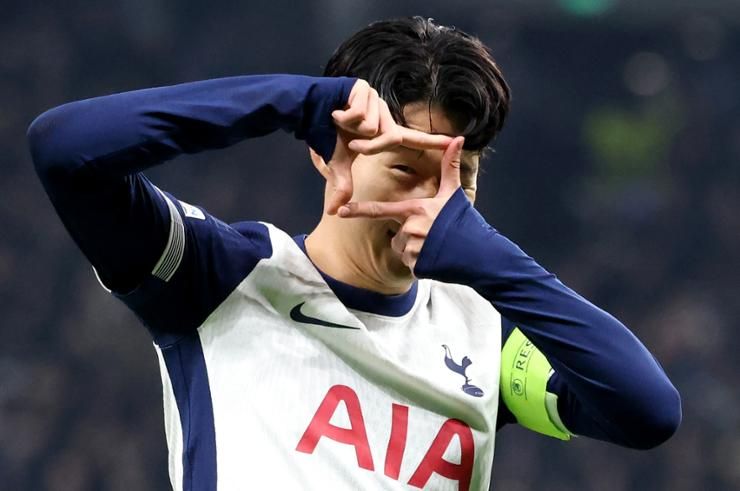 Son Heung-min scores penalty in Europa League draw vs. Roma