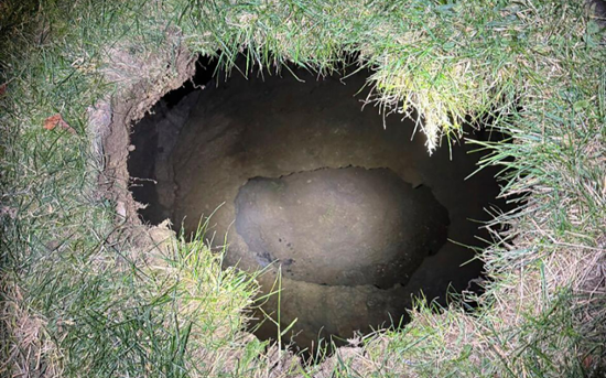 Search extends into night for Pennsylvania woman who may have fallen into sinkhole