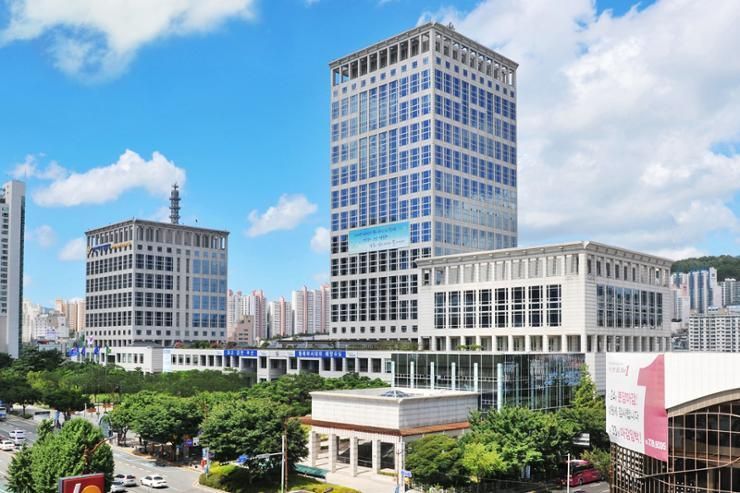 Busan selects three districts for specialized visa program - Vimarsana News