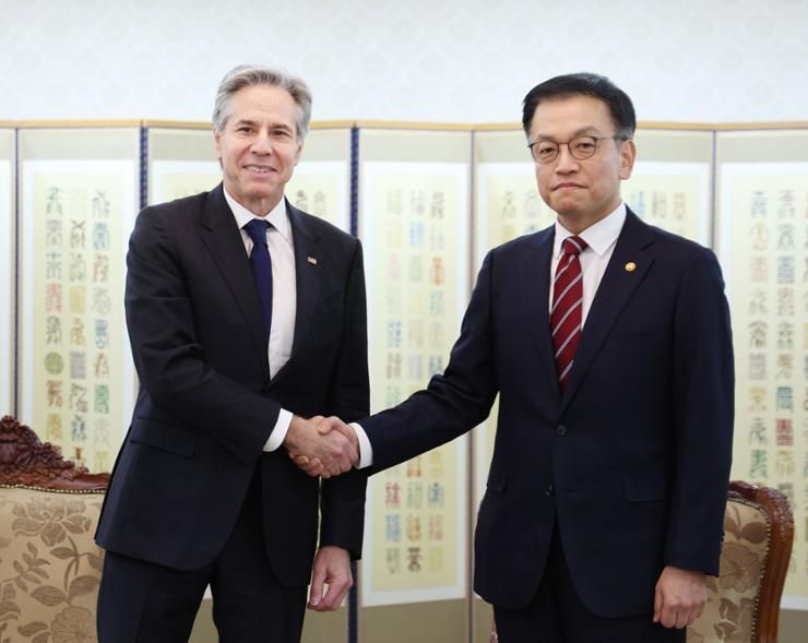 Blinken says US has 'complete confidence' in acting President Choi's leadership