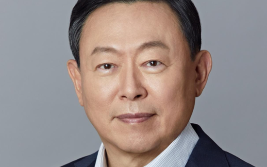 Lotte chairman returns to shopping division to revamp retail business