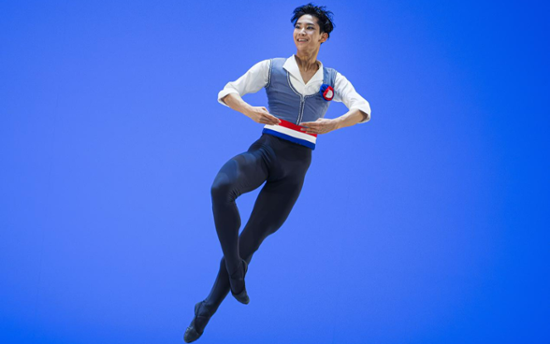 Korea's Park Youn-jae wins ballet competition in Switzerland