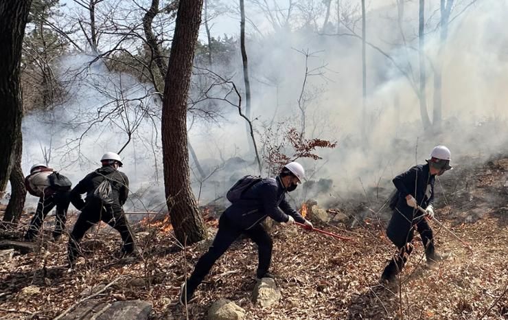 Top businesses join relief efforts in wildfire-hit areas