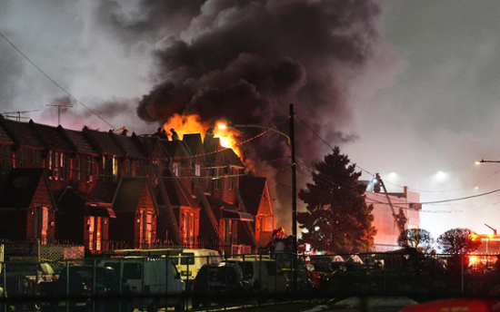 Small plane crashes near Philadelphia mall, multiple casualties on ground: reports