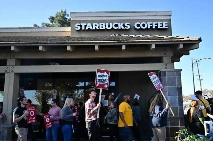 Starbucks workers' union strikes across US as talks hit impasse