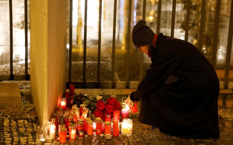 Gunman kills 14, wounds 25 at Prague university - Vimarsana News