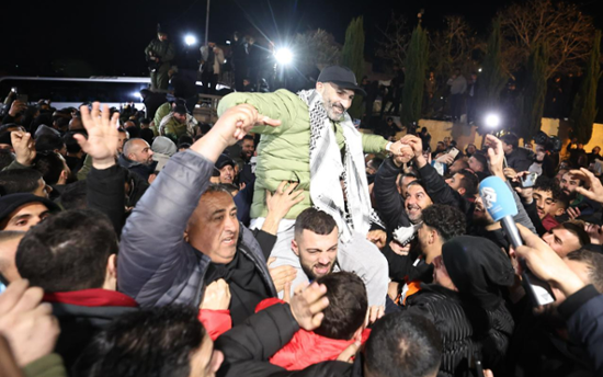 Hamas hands over bodies of 4 hostages, Israel frees Palestinian prisoners